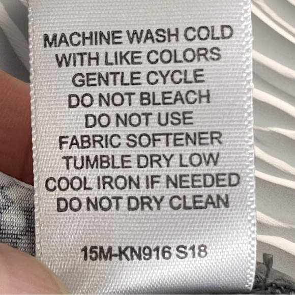 NEPALLO Men's Trophy Sun Protection Silver Black Print Long-Sleeve Tee Sz XL - Picture 13 of 13